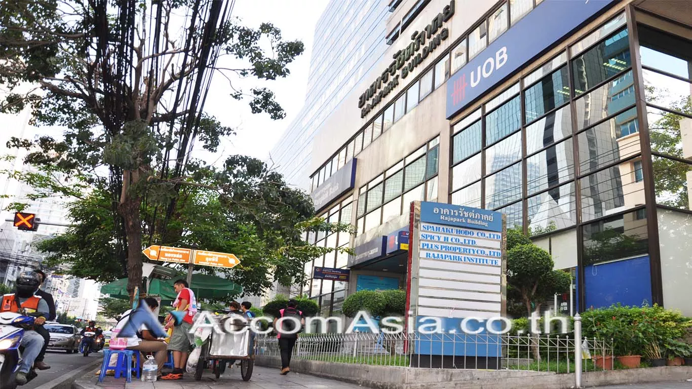  Office space For Rent in Sukhumvit, Bangkok  near BTS Asok - MRT Sukhumvit (AA10326)